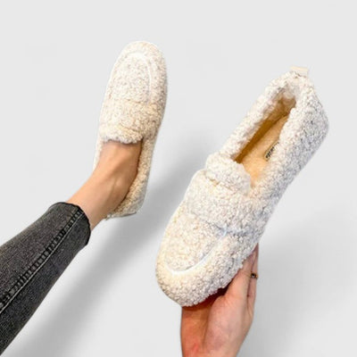 Almudena™ | Zapatillas cálidas con diseño elegante