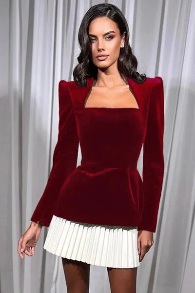 Milena™ | Vestido mini de terciopelo con falda plisada