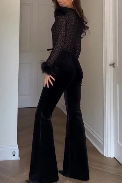 Noiré™ | Jumpsuit de encaje con plumas