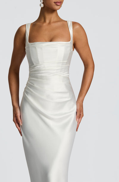 Mariela™ | Vestido satinado con plisado asimétrico