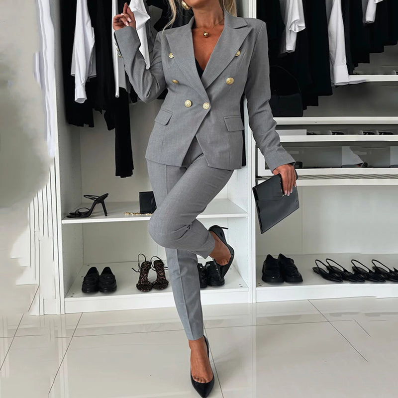Gabriela™ | Conjunto elegante de blazer y pantalón